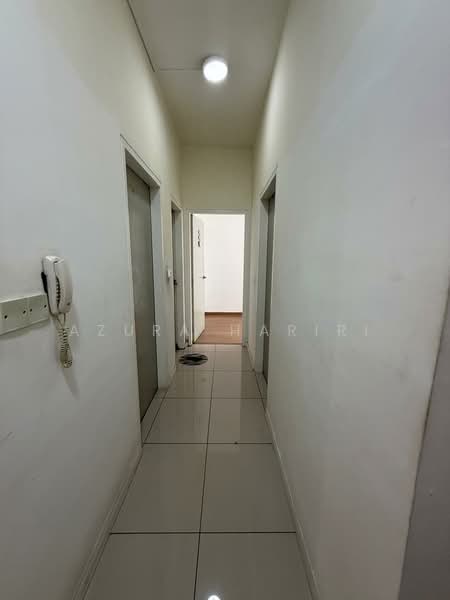 Kondominium untuk Disewa di The Greens (Residensi Hijauan) @ Subang West - Azura Hariri - Corridor - PropertyGuru.com.my