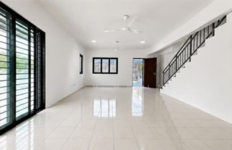 Terraced House for Rent in Kuala Selangor (Selangor) - Halim Mazlan - Living Room - PropertyGuru.com.my