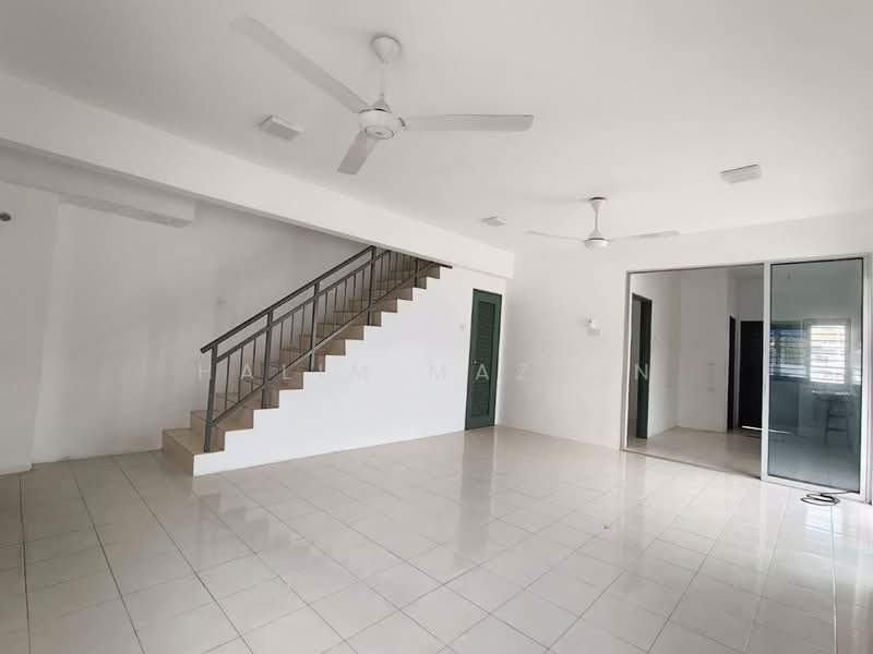 Terraced House for Rent in Kuala Selangor (Selangor) - Halim Mazlan - Living Room - PropertyGuru.com.my