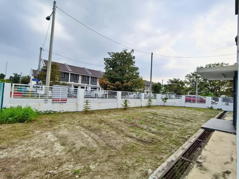 Terraced House for Rent in Kuala Selangor (Selangor) - Halim Mazlan - Exterior - PropertyGuru.com.my