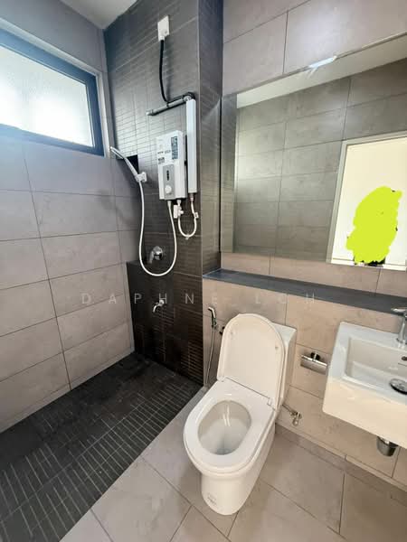 Rumah Teres 2-Tingkat untuk Disewa di Elmina (Shah Alam) - Daphne Loh - Bathroom - PropertyGuru.com.my