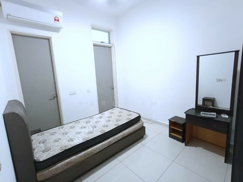 Rumah Teres 2-Tingkat untuk Dijual di Taman Eco Cascadia (Tebrau) - Karl Lim - Bedroom - PropertyGuru.com.my