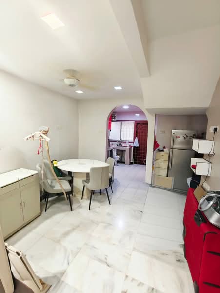 Rumah Teres 2-Tingkat untuk Dijual di Taman Kajang Raya (Kajang) - Elvin Chooi - Dining Room - PropertyGuru.com.my