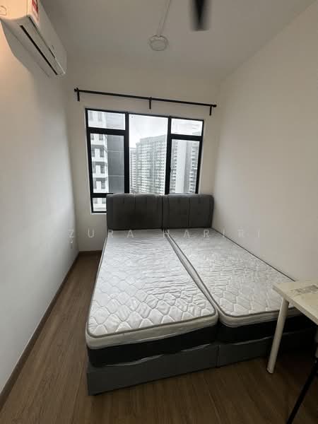 Kondominium untuk Disewa di The Greens (Residensi Hijauan) @ Subang West - Azura Hariri - Bedroom - PropertyGuru.com.my