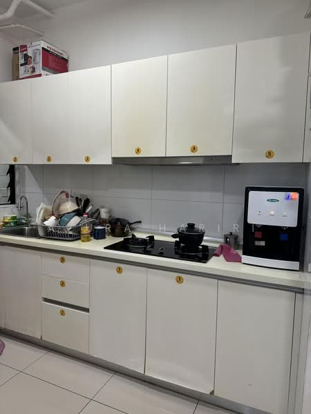 Kondominium untuk Disewa di The Greens (Residensi Hijauan) @ Subang West - Azura Hariri - Kitchen - PropertyGuru.com.my