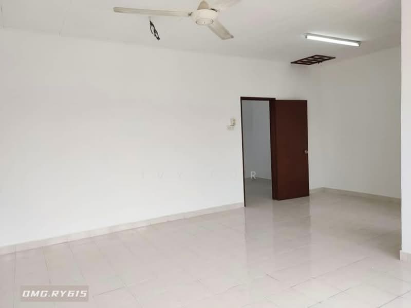 Terraced House for Sale in Bandar Botanic (Klang) - Ivy Por - Interior - PropertyGuru.com.my
