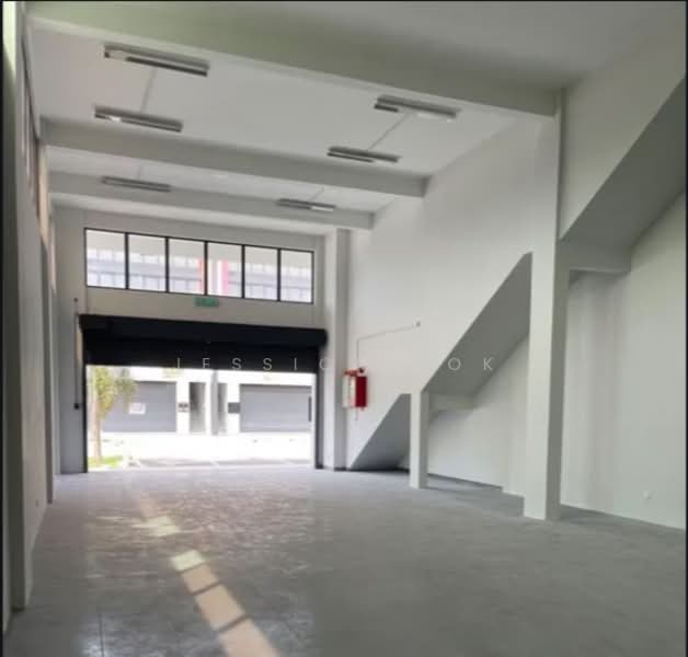 Factory for Rent in Telok Panglima Garang (Selangor) - Jessica Mok - Entrance - PropertyGuru.com.my