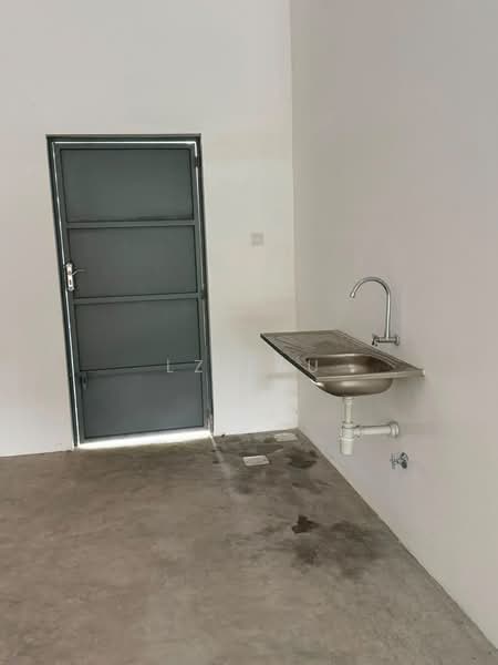 Kedai untuk Disewa di Skudai (Johor) - LZ Lau - Interior - PropertyGuru.com.my