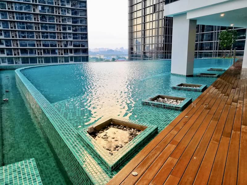 Service Residence for Sale at KL Gateway Premium Residences - Darren Kai Xin Ng - Pool - PropertyGuru.com.my
