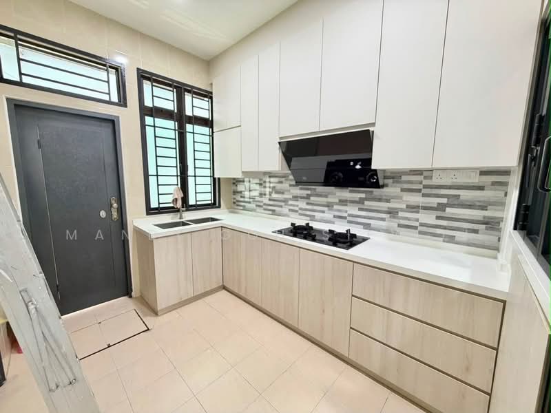 2-storey Terraced House for Sale in Taman JP Perdana (Johor Bahru) - Mandy Goh Siew Li - Kitchen - PropertyGuru.com.my