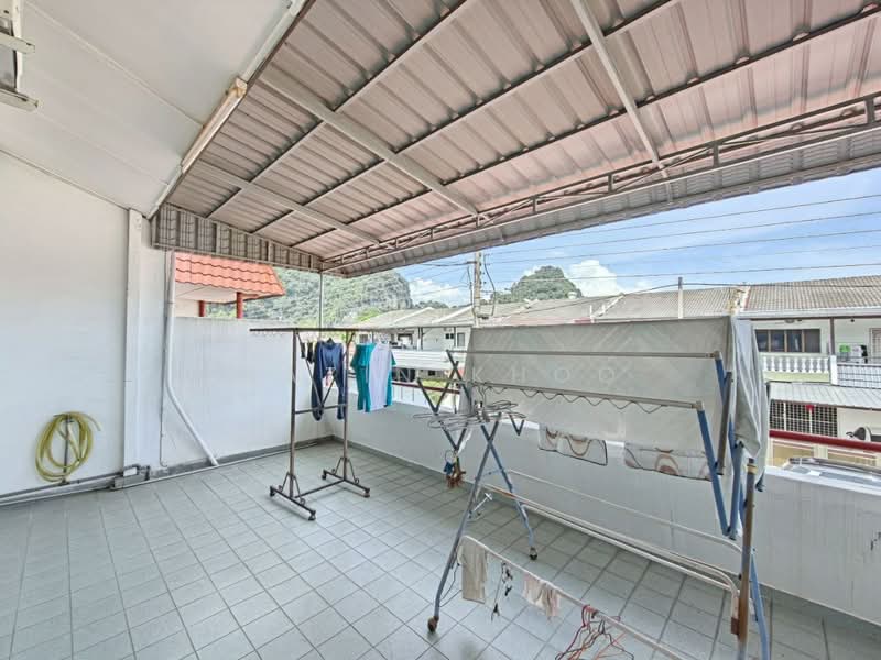 Rumah Teres 2-Tingkat untuk Dijual di Ipoh Garden (Ipoh) - Qazin Khoo - Balcony - PropertyGuru.com.my