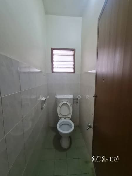 1-storey Terraced House for Sale in Meru (Klang) - Ivy Por - Bathroom - PropertyGuru.com.my