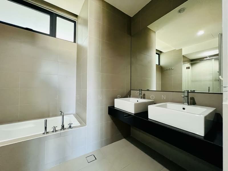 Kondominium untuk Dijual di The Address - Jason Phoon - Bathroom - PropertyGuru.com.my