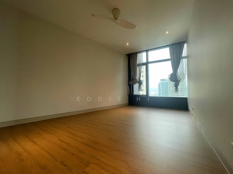 Kondominium untuk Dijual di Condominium @ The Troika - Eddie Hi - View - PropertyGuru.com.my