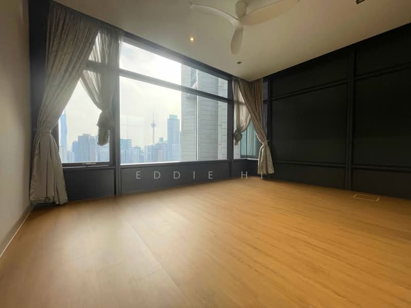 Kondominium untuk Dijual di Condominium @ The Troika - Eddie Hi - View - PropertyGuru.com.my