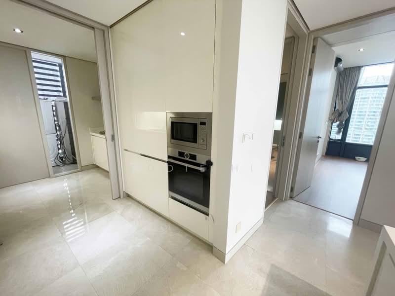 Kondominium untuk Dijual di Condominium @ The Troika - Eddie Hi - Kitchen - PropertyGuru.com.my