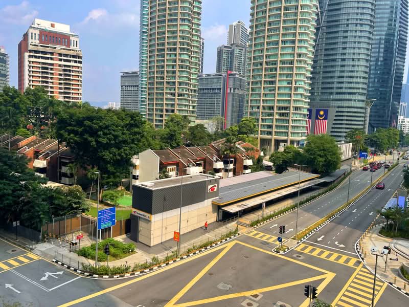 Kondominium untuk Dijual di Condominium @ The Troika - Eddie Hi - Exterior - PropertyGuru.com.my