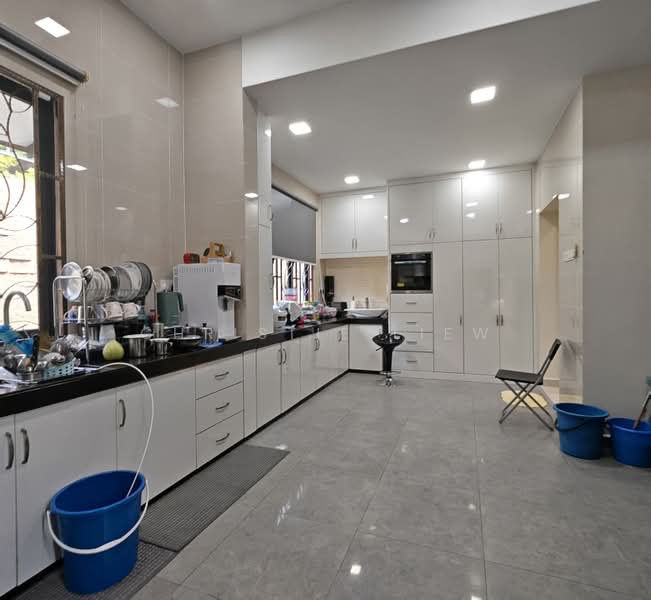 Bungalow House untuk Dijual di Kayangan Heights (Shah Alam) - Christie Liew - Kitchen - PropertyGuru.com.my