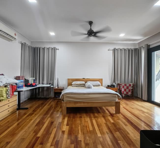 Bungalow House untuk Dijual di Kayangan Heights (Shah Alam) - Christie Liew - Bedroom - PropertyGuru.com.my