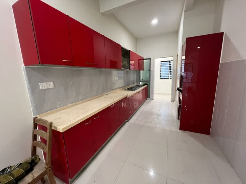 Rumah Teres 2-Tingkat untuk Disewa di Sering Ukay (Ampang) - Zhi Hong Loh - Kitchen - PropertyGuru.com.my