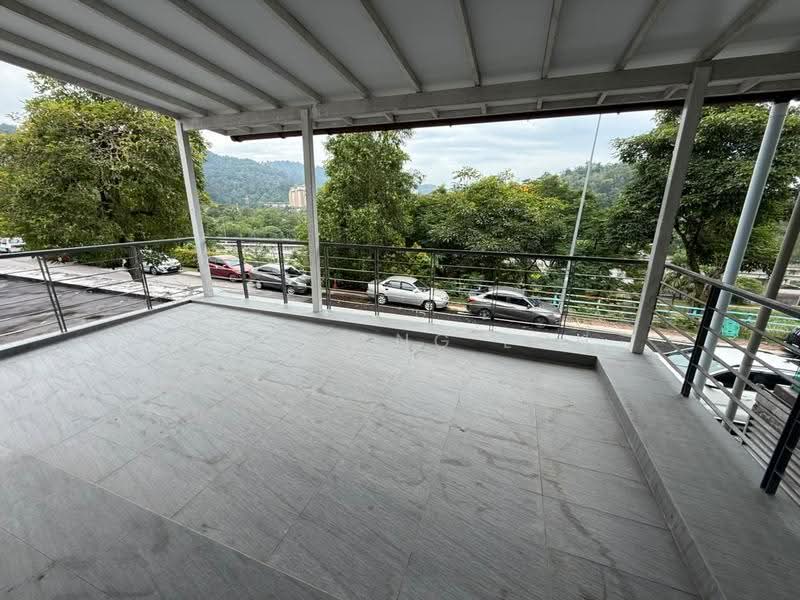 Rumah Teres 2-Tingkat untuk Disewa di Sering Ukay (Ampang) - Zhi Hong Loh - Balcony - PropertyGuru.com.my