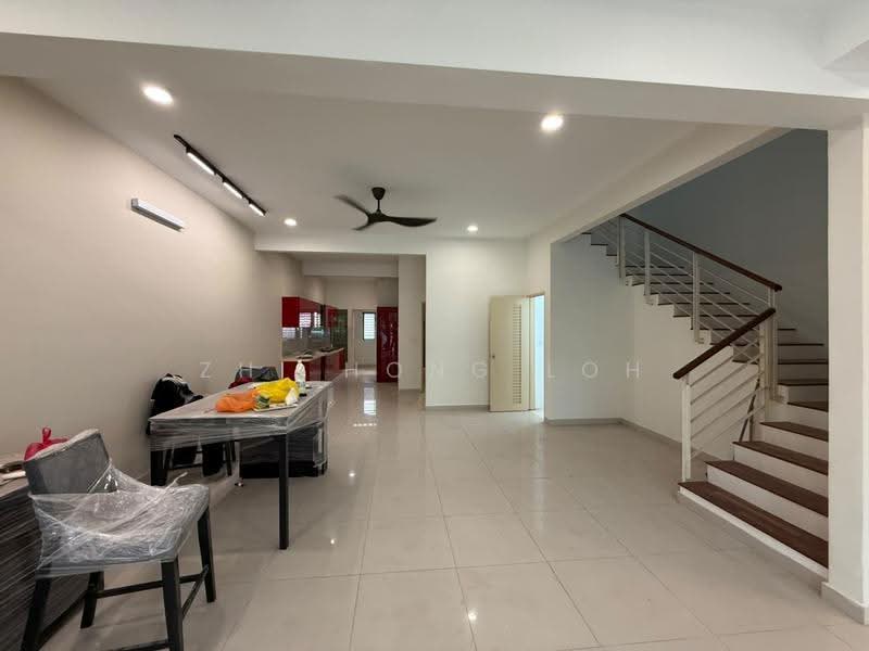 Rumah Teres 2-Tingkat untuk Disewa di Sering Ukay (Ampang) - Zhi Hong Loh - Living Room - PropertyGuru.com.my