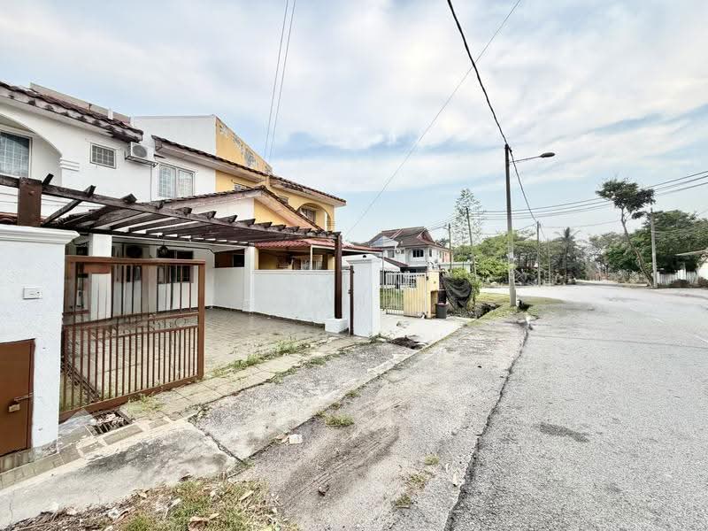 Cluster House for Sale in Taman Putra Perdana (Puchong) - Nana Cheah - PropertyGuru.com.my