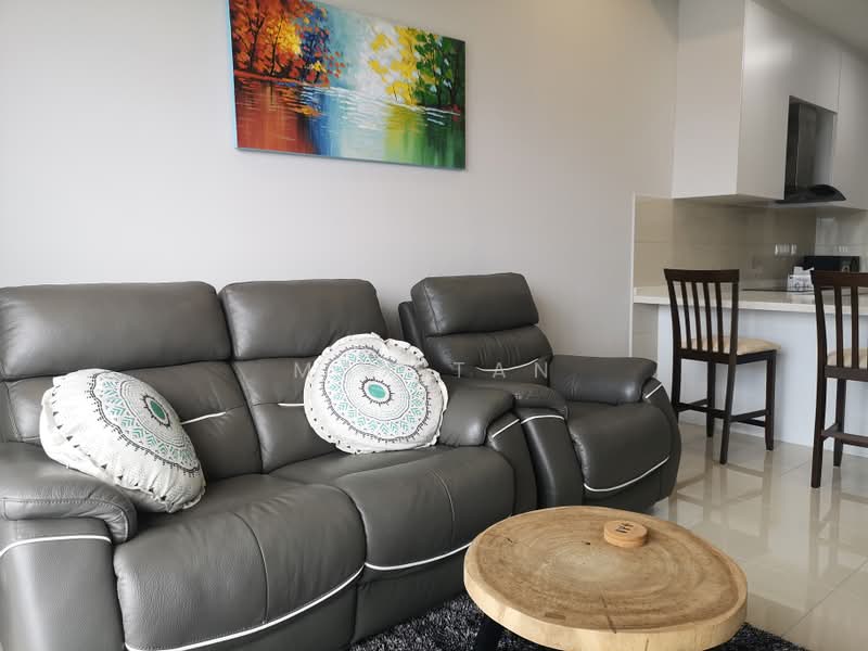 Kediaman Servis untuk Disewa di Cyperus @ Tropicana Gardens - Max Tan - Living Room - PropertyGuru.com.my