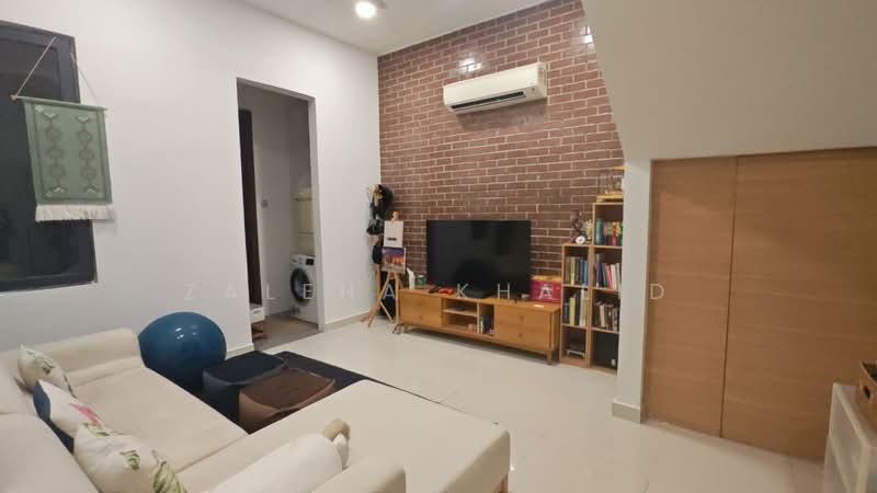 3-storey Terraced House for Rent in Damansara Perdana (Selangor) - Zaleha Khalid - PropertyGuru.com.my