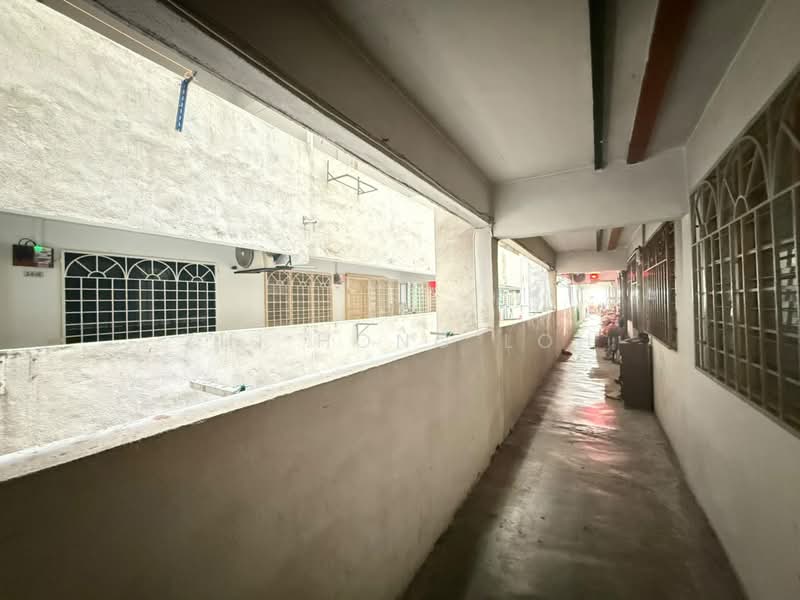 Rumah Flat untuk Dijual di Prima Setapak Flat - Zhi Hong Loh - Corridor - PropertyGuru.com.my