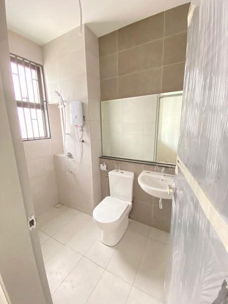 2-storey Terraced House for Sale in Elmina (Shah Alam) - Winson Tam - Bathroom - PropertyGuru.com.my