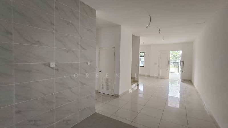 2-storey Terraced House for Sale in Bandar Indahpura (Kulai) - Joreen Lee - PropertyGuru.com.my