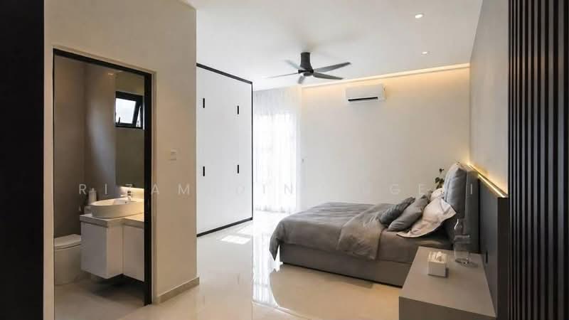 Bungalow for Sale in Ampang Jaya (Ampang) - Rizamudin Mugeni - Bedroom - PropertyGuru.com.my