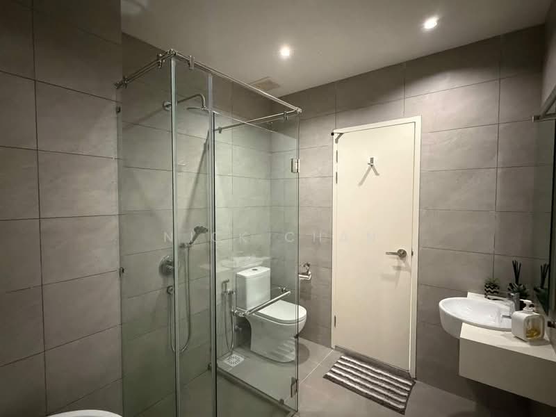 Service Residence for Rent at Dorsett Waterfront Subang - Nick Chan - Bathroom - PropertyGuru.com.my