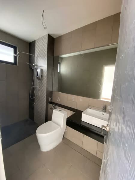 Rumah Teres 2-Tingkat untuk Dijual di Elmina (Shah Alam) - Ka Ee - Bathroom - PropertyGuru.com.my