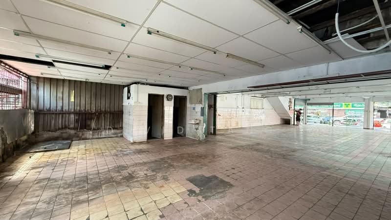 Shop for Rent in Taman Mayang (Petaling Jaya) - David Tang - Interior - PropertyGuru.com.my