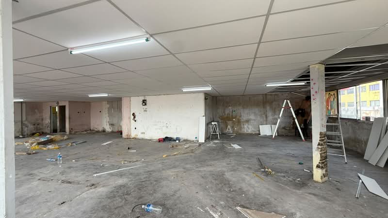 Shop for Rent in Taman Mayang (Petaling Jaya) - David Tang - Interior - PropertyGuru.com.my