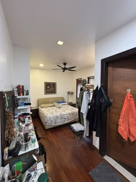 Rumah Banglo untuk Disewa di KL City Centre (Kuala Lumpur) - Zhi Hong Loh - Bedroom - PropertyGuru.com.my