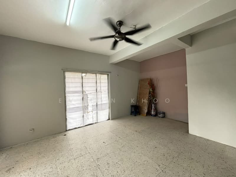 Rumah Teres 2-Tingkat untuk Dijual di Bukit Sentosa (Rawang) - Evelyn Khoo - Living Room - PropertyGuru.com.my