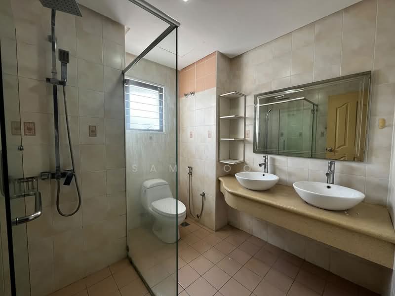 2.5-storey Terraced House for Sale in Sunway Spk (Kuala Lumpur) - Sam Hoo - Bathroom - PropertyGuru.com.my