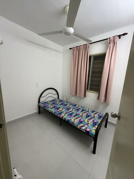 Apartment for Rent at Centrio Avenue - Lim Keh Sin - Bedroom - PropertyGuru.com.my