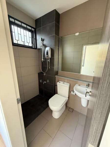 2-storey Terraced House for Sale in Elmina (Shah Alam) - Ka Ee - Bathroom - PropertyGuru.com.my