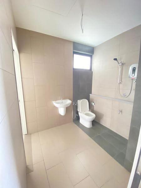2-storey Terraced House for Sale in Elmina (Shah Alam) - Ka Ee - Bathroom - PropertyGuru.com.my