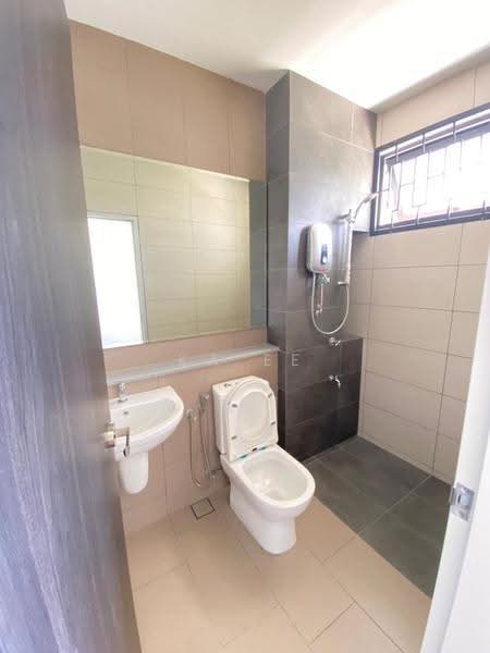 2-storey Terraced House for Sale in Elmina (Shah Alam) - Ka Ee - Bathroom - PropertyGuru.com.my