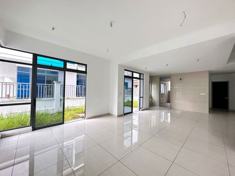 Rumah Kluster untuk Dijual di Horizon Hills (Iskandar Puteri (Nusajaya)) - Sharon Ong - Living Room - PropertyGuru.com.my