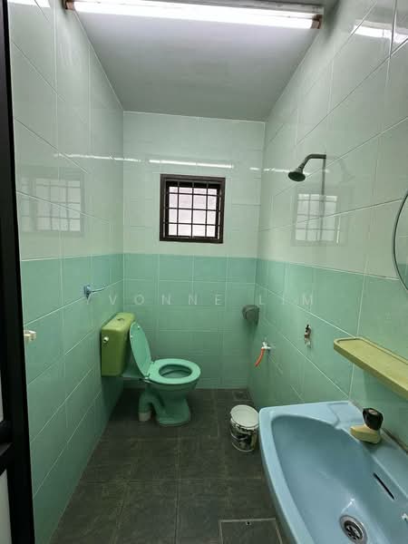 Rumah Teres 2-Tingkat untuk Dijual di Taman Muhibbah (Kulai) - Yvonne Lim - Bathroom - PropertyGuru.com.my