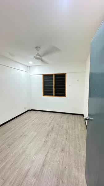 Rumah Flat untuk Disewa di Flat Daisy - Calvin Lee - Interior - PropertyGuru.com.my