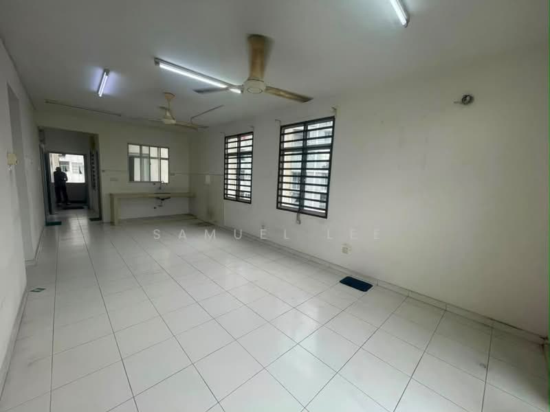 Condominium for Rent at Scott Towers @ Larkin JB - Samuel Lee - Interior - PropertyGuru.com.my