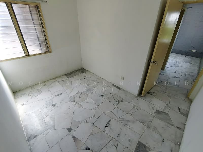 Apartment for Sale at Iris Apartment - Mohd Hazlan bin Mohd Sopi - PropertyGuru.com.my