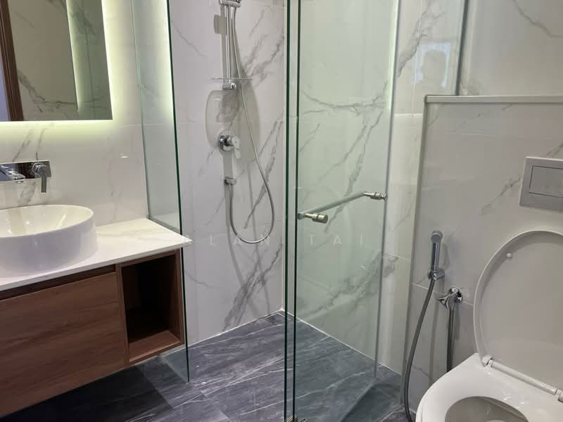 Servis Apartment untuk Dijual di Core Residence @ TRX - Alan Tai - Bathroom - PropertyGuru.com.my